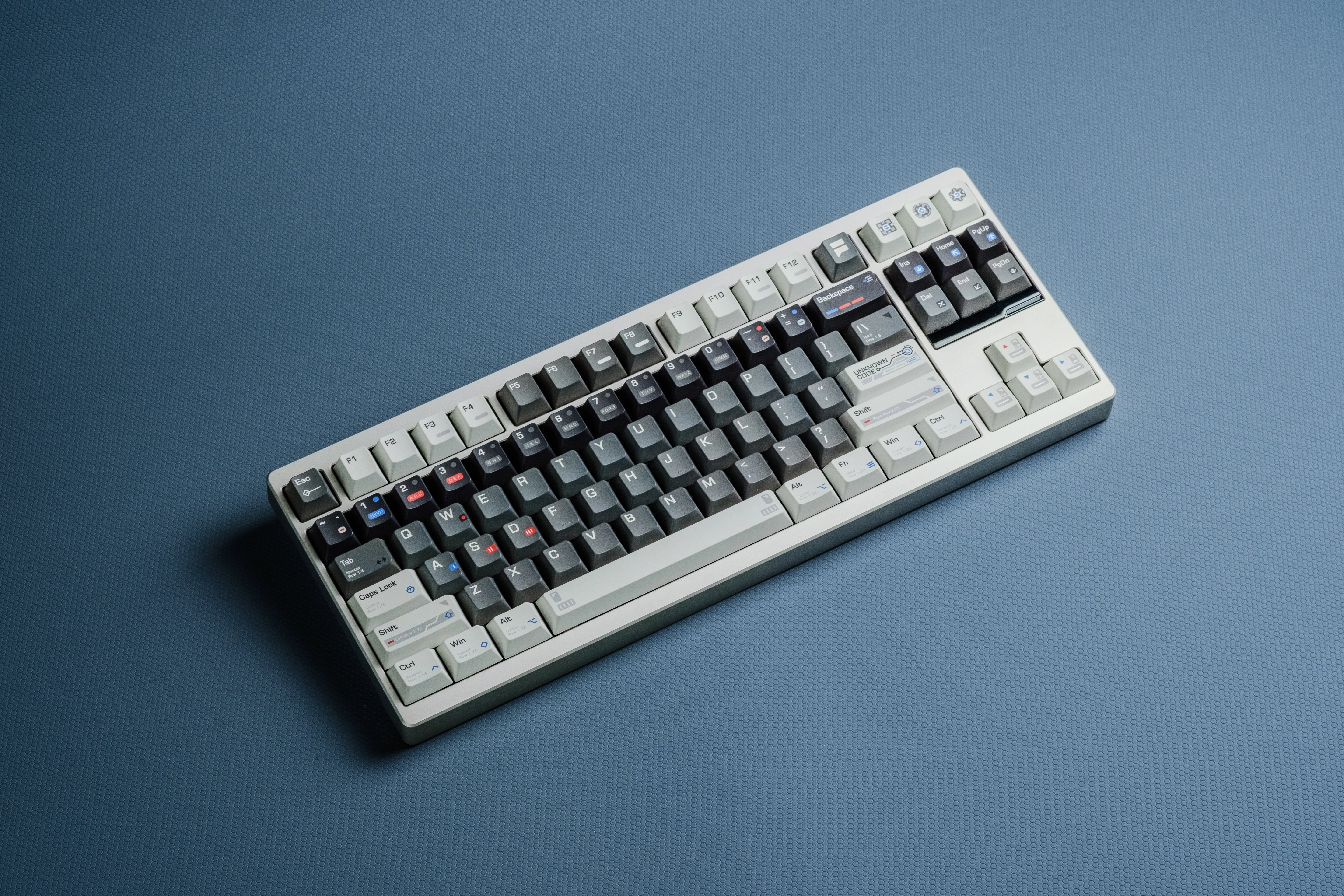 Tenkeyless 220Mesh Alüminyum Kasa